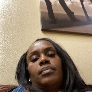 Meet your Posher, Sequita